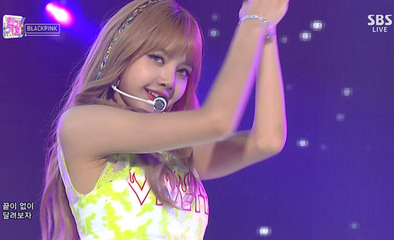 QOI: BlackPink ‘Forever Young’  Inkigayo Live Performance | Lisa