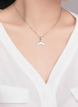 Silver Dolphin Tail Necklace Silver | J-Hope - BTS