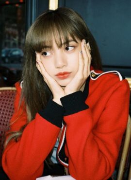 Red Black Buttoned Cardigan | Lisa - BlackPink