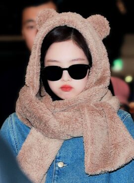 Brown Bear Ears Winter Scarf Hat | Jennie - BlackPink