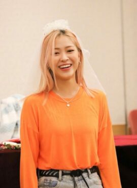 Orange Comfy Long Sleeve T-Shirt | Ryujin - ITZY