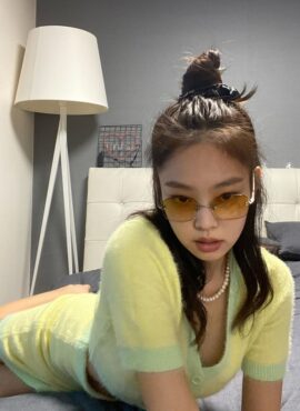 Yellow Gradient Rimless Glasses | Jennie - BlackPink