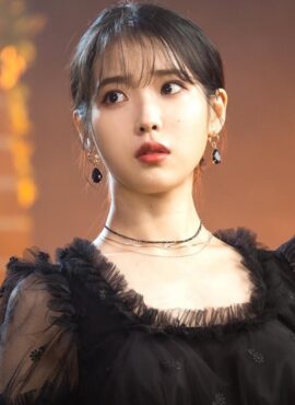 Black Crystal Gold Earrings | IU - Hotel Del Luna