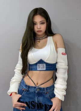 White Bra Crop Top With Arm Warmer Sleeves | Jennie - BlackPink