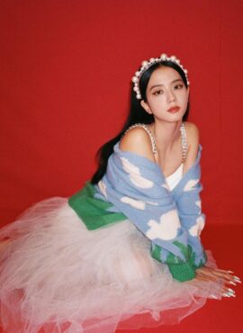 Blue Cute Cloud Knitted Sweater | Jisoo - BlackPink