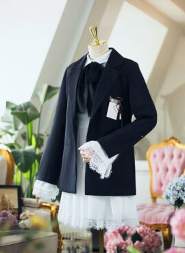 Dark Blue Suit Jacket With Brooch | IU