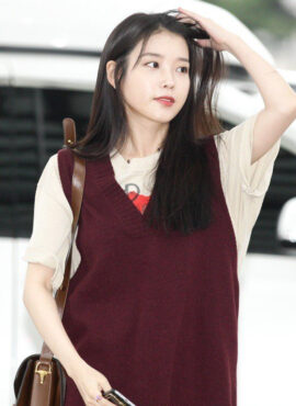 Red V-Neck Vest | IU