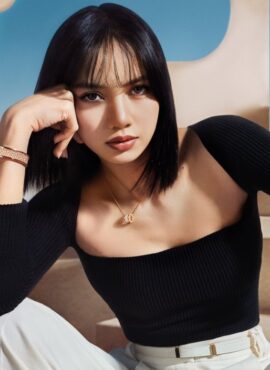 Black Square Neck Top | Lisa - BlackPink