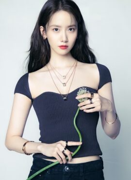 Black Sweetheart Neckline Top | Yoona - Girls Generation