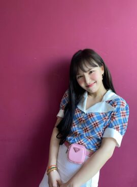 Blue Collared Check Print Blouse | Wendy - Red Velvet