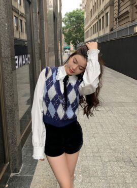 Blue Argyle Pattern Vest | Rose - BlackPink