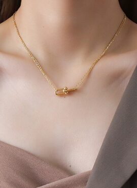 Gold Chain Pendant Necklace | Shim Su Ryeon - Penthouse