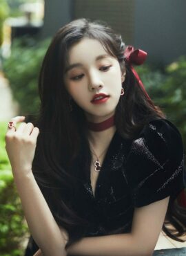 Red Gourd Necklace | Yuqi - (G)I-DLE