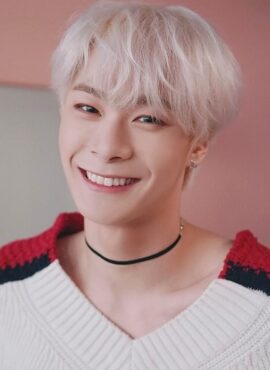 Basic Black Choker | Moonbin - Astro