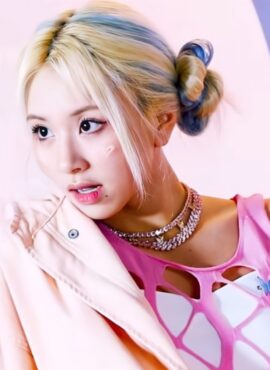 Pink Rhinestone Butterfly Choker | Chaeyoung - Twice