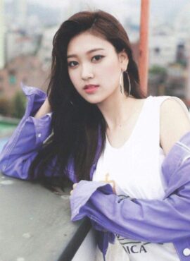 Lilac Denim Short Jacket | Choerry - Loona