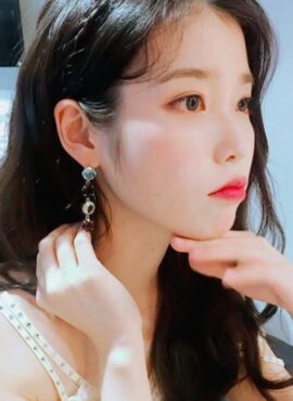 Multicolored Crystal Dangle Earrings | IU