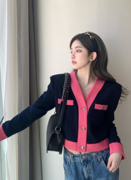 Blue Pink Contrast V-Neck Cardigan | Joy - Red Velvet