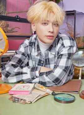 White And Black Plaid Shirt | Taehyun - TXT