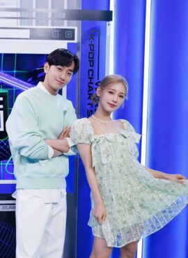 Green Butterfly Bow Dress | Miyeon - (G)I-DLE