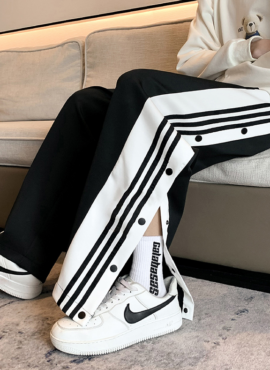 Black Side Striped Button Pants | Sihyeon - Everglow