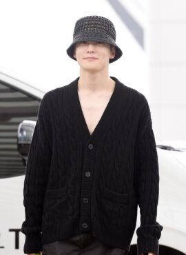 Black Knitted Twist Cardigan | Jaehyun - NCT