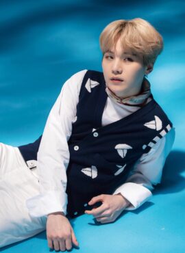 Black Sailboat Vest | Suga - BTS