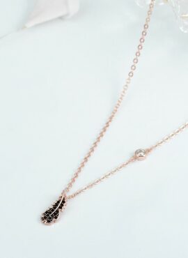 Black And Gold Feather Necklace | Yoon Se Ri - Crash Landing On You