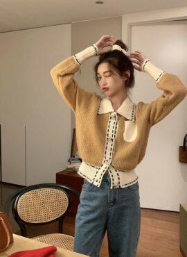 Beige Stitched Button-Up Cardigan | Yiren - Everglow