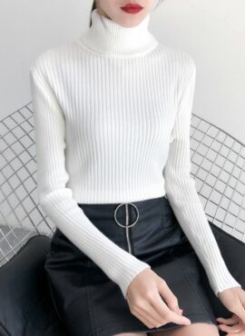 White Turtleneck Base Sweater | Yoon Se Ri - Crash Landing On You