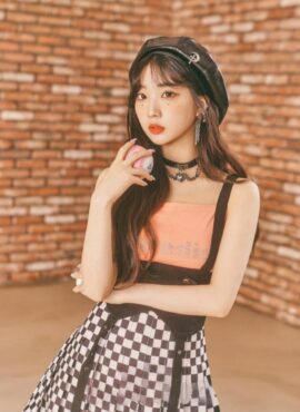 Black Heart Embellished Leather Chocker | Yeojin - Loona