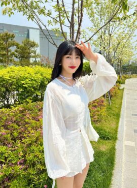 White Long Sleeves Textured Shirt | Joy - Red Velvet