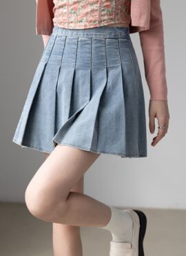 Blue Denim Pleated School Girl Skirt | Hanni - NewJeans