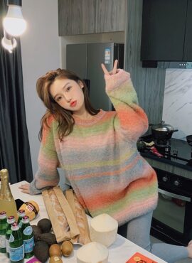 Multicolored Ombre Sweater | Han Gye Jeol - Kokdu: Season Of Deity