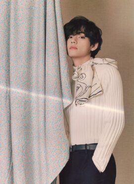 White Ribbed Mock Neck Sweater | Taehyung - BTS