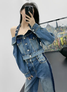 Blue Halter Neck Off-Shoulder Denim Top | Chaewon - Le Sserafim