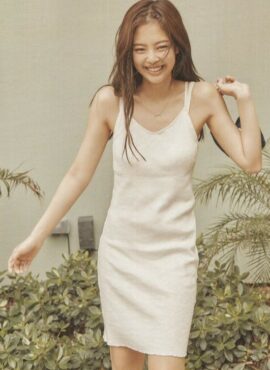 White Knitted V-Neck Dress | Jennie - BlackPink