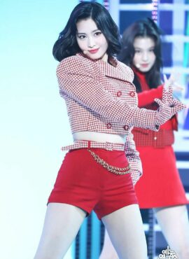 Red High Waist Shorts | Momo - Twice