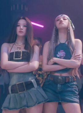 Blue Large Belt Denim Tube Dress | Shuhua - (G)I-DLE