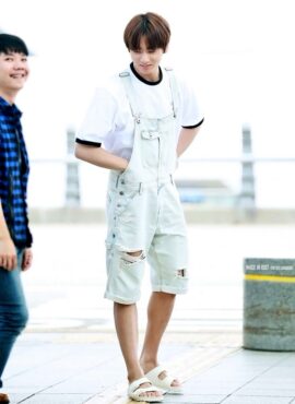 White Rubber Buckle Sandals | Jungkook - BTS