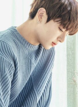 Blue Crew Neck Ribbed Sweater | Jungkook - BTS