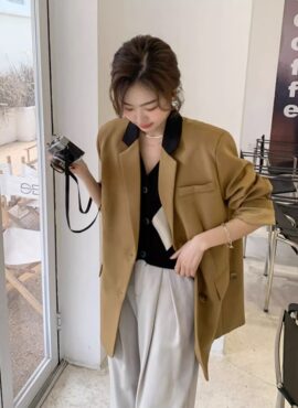 Brown Oversized Suit Blazer With Black Collar | Kim Do Ha - My Lovely Liar