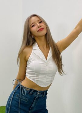 White Collared Sleeveless Halter Top | Solar - Mamamoo